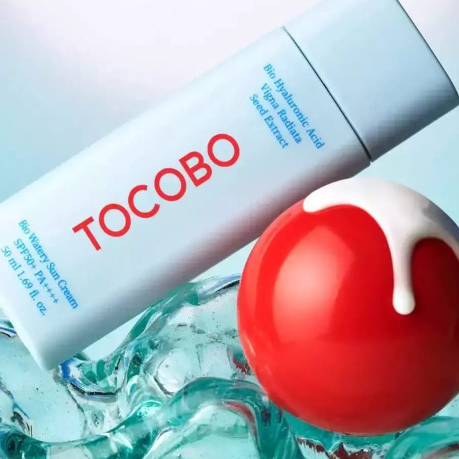 Tocobo Bio Watery Αντηλιακή Κρέμα Προσώπου SPF50 50ml Tocobo Bio Watery αντηλιακή κρέμα προσώπου SPF50 με ελαφριά υφή και vegan σύνθεση για ενυδάτωση και προστασία από τον ήλιο