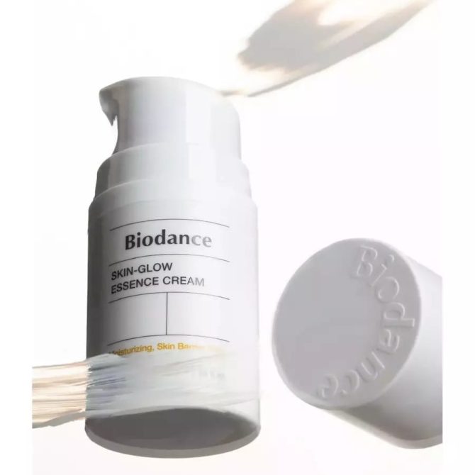 Biodance Skin Glow Cream Προϊόν Ενυδατική κρέμα προσώπου με Niacinamide και Υαλουρονικό Οξύ για λάμψη και έλεγχο της ακμής