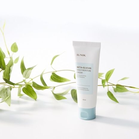 iUNIK Beta Glucan 24ωρη Ενυδατική Κρέμα Προσώπου με Νιασιναμίδη και Centella 60ml