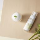 iUNIK Centella Bubble Cleansing Foam Προϊόν Αφρός καθαρισμού προσώπου με Centella Asiatica και Tea Tree για ακνεϊκές επιδερμίδες