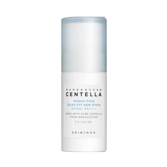 skin1004 hyalu cica silky fit sun stick Skin1004 Hyalu-Cica Silky Fit Sun Stick Προϊόν Αντηλιακό stick προσώπου με Centella Asiatica και Υαλουρονικό Οξύ για προστασία και ματ φινίρισμα