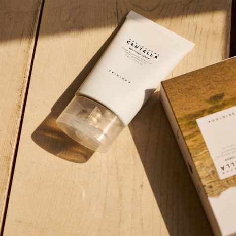 Skin1004 Madagascar Centella Soothing Cream Προϊόν Ενυδατική κρέμα προσώπου με Centella Asiatica και Ceramides για καταπράυνση και ενυδάτωση