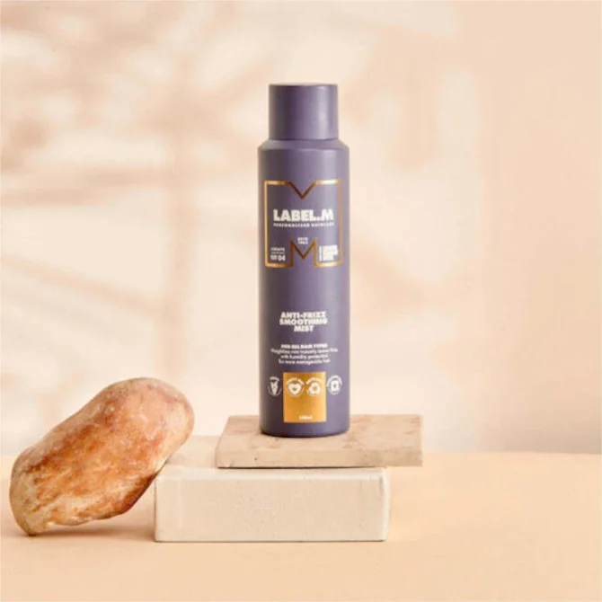labelm-anti-frizz-spray-150ml 2 Label.M Anti-Frizz Spray 150ml - Απαλή και Λεία Μαλλιά Χωρίς Φριζάρισμα