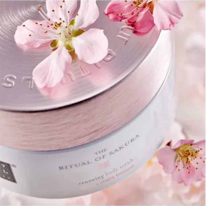 Rituals The Ritual Of Sakura Scrub Σώματος 250gr - Απαλή Ανανέωση για Όλο το Σώμα