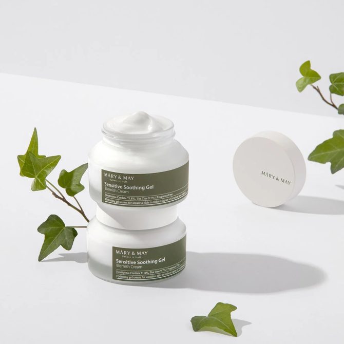 Mary & May Sensitive Soothing Gel 6