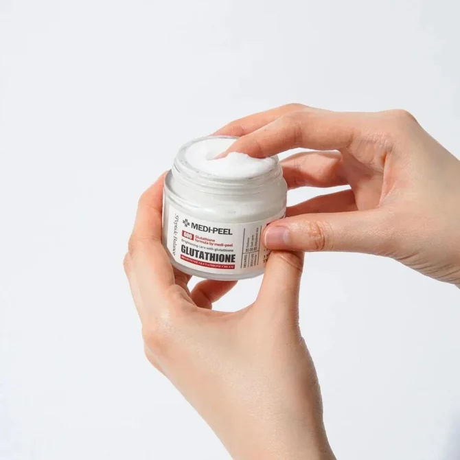 Medi Peel Bio Intense Glutathione Ενυδατική Κρέμα Προσώπου Ημέρας με Βιταμίνη C & Κολλαγόνο, 50g