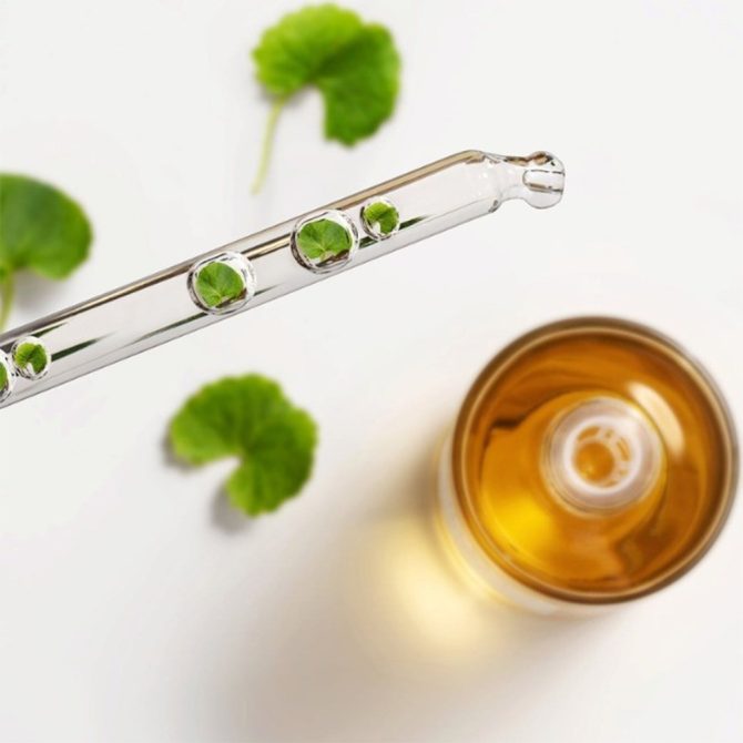 Skin1004 Madagascar Centella Serum